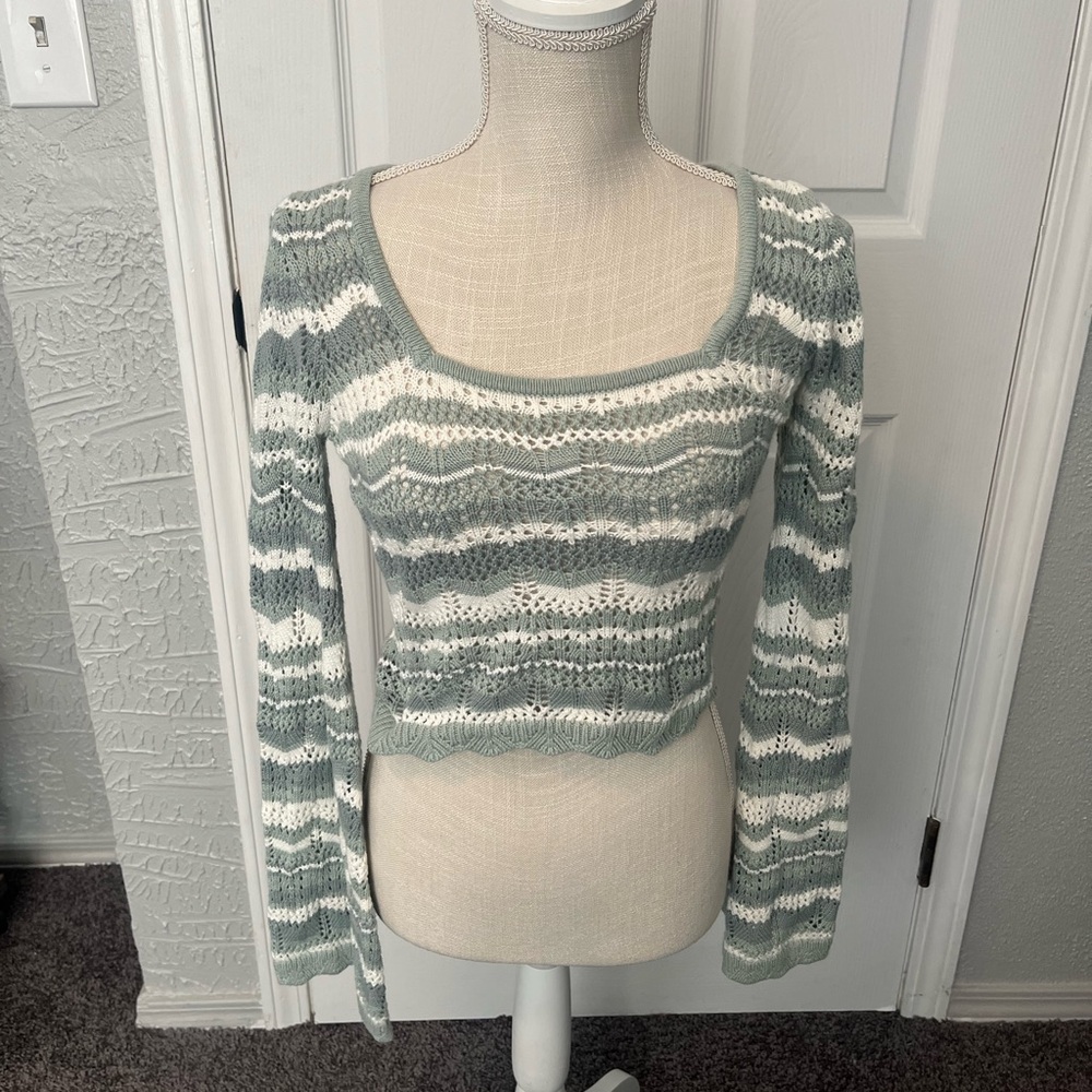 Hollister NWT Striped Knit crop Sweater